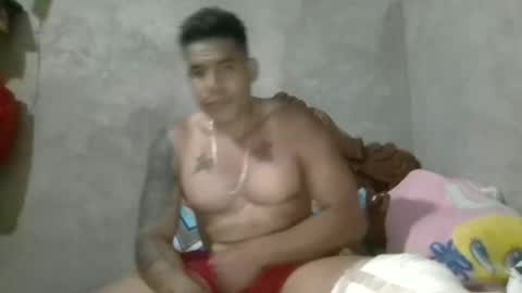 Snapshot of black_muscle6 chatting on 04.20.26 black_muscle6 online show from 04.20.26