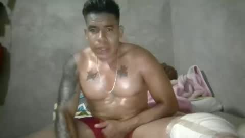 Snapshot of black_muscle6 chatting on 04.21.26 black_muscle6 online show from 04.21.26