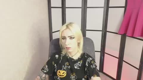 Snapshot of black_orchides chatting on 07.15.26 Emily online show from 07.15.26