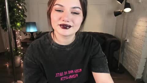 Snapshot of black_pant3r chatting on 02.07.26 Mon Mon online show from 02.07.26