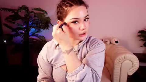 Snapshot of black_pant3r chatting on 02.18.26 Mon Mon online show from 02.18.26