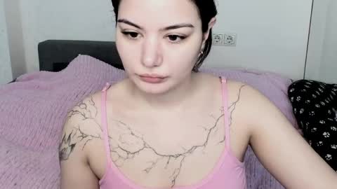 Mon Mon online show from 05.10.26