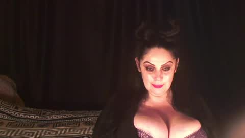Sarah online show from 05.29.26