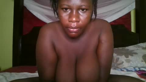 Snapshot of black_queen2025 chatting on 10.13.25 black queen online show from 10.13.25