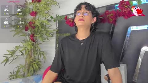 B L A C K  R O S E  online show from 02.21.25