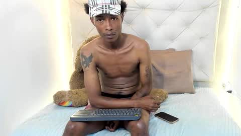 Snapshot of black_stud0 chatting on 10.02.25 Black Stud online show from 10.02.25