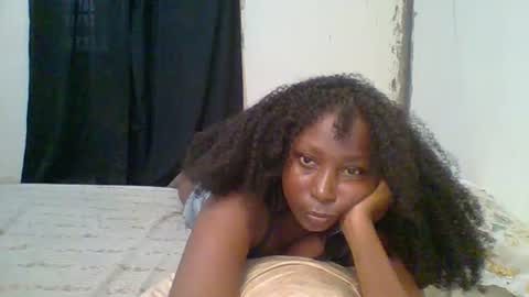 Snapshot of black_umbre chatting on 06.24.26 Dee online show from 06.24.26