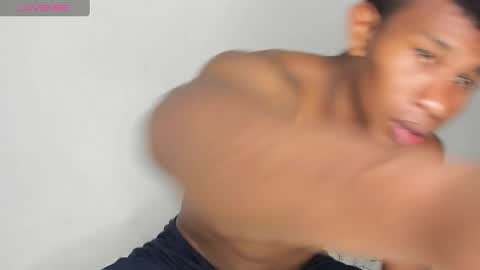 Snapshot of blackandwhite1_ chatting on 12.01.24 blackandwhite1_ online show from 12.01.24