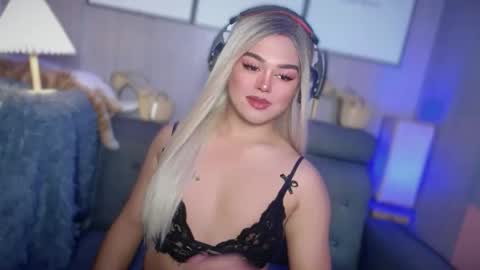 blackbarbiechantalxvx online show from 03.04.25