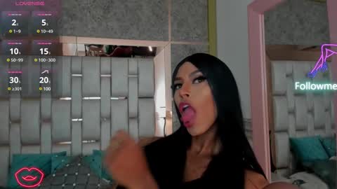 Nina online show from 02.13.25