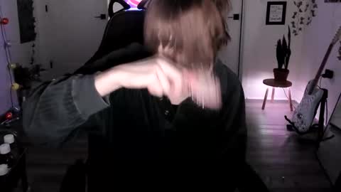 Ella online show from 03.19.26