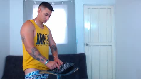 D MIKEL -- leving D online show from 02.09.25
