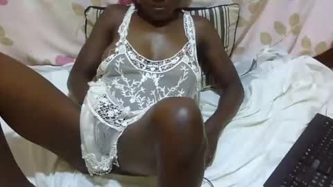 Snapshot of blackbigboobs chatting on 12.22.24 jane online show from 12.22.24