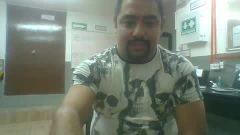 Charro Negro online show from 02.06.25