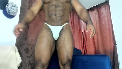 Snapshot of blackcoach chatting on 11.28.25 blackcoach online show from 11.28.25