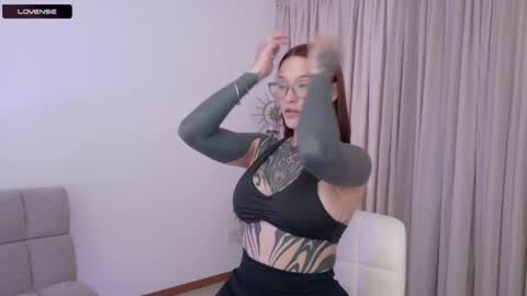 Snapshot of blackcybergirl chatting on 05.17.26 Inst Blackcybergirl online show from 05.17.26