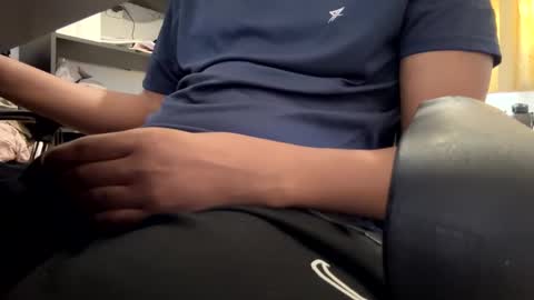 blackdiscreet online show from 01.16.25