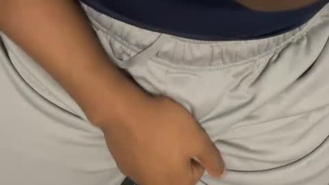 blackdiscreet online show from 07.04.26