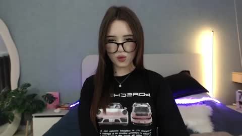 Snapshot of blackeyesgirl chatting on 03.29.26 blackeyesgirl online show from 03.29.26