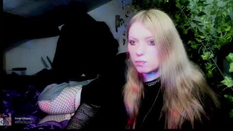 Snapshot of blacklimoon chatting on 02.26.25 Morgane online show from 02.26.25