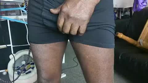 Snapshot of blackmanluv chatting on 02.21.25 Me and her online show from 02.21.25