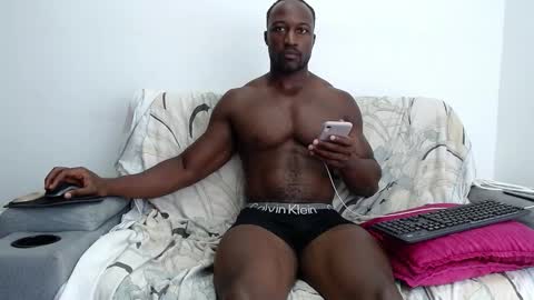 Twtter 1MikeBeckford            Onlyfns beckfordmike online show from 03.05.26