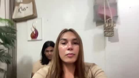 Ellez online show from 02.08.25