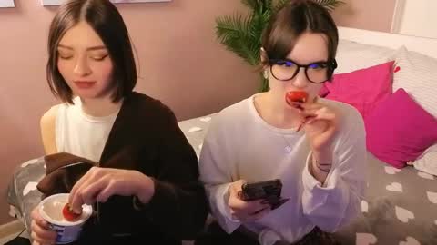 MaoLulu online show from 05.10.26