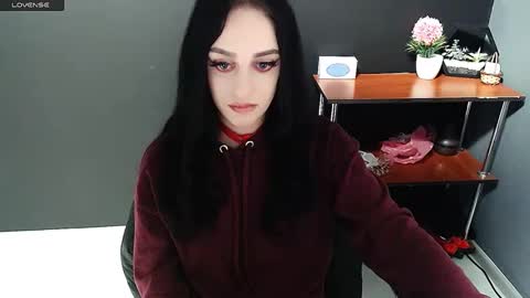 Ivy online show from 12.08.24