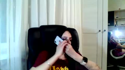 Ivy online show from 01.21.25