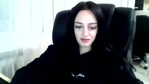 Ivy online show from 01.26.25