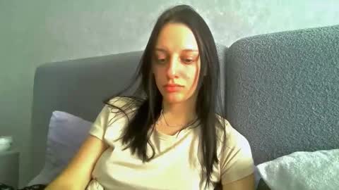 Ivy online show from 09.15.25