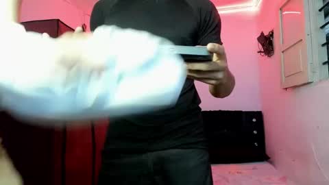 blade_15 online show from 02.05.26