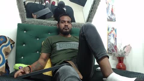 Snapshot of blade_foxx chatting on 01.22.25 Richard online show from 01.22.25