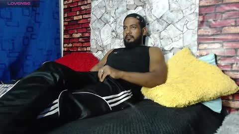 Snapshot of blade_foxx chatting on 05.26.26 Richard online show from 05.26.26