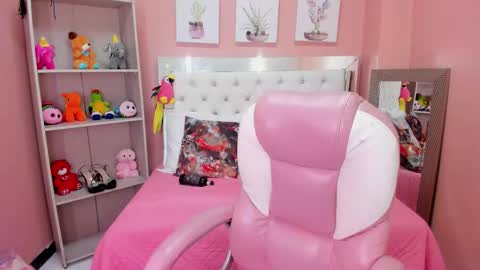 Snapshot of blaiir_moon chatting on 02.12.26 blaiir_moon online show from 02.12.26