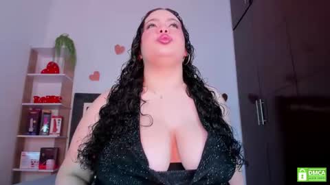 Snapshot of blair_curvy chatting on 07.12.26 Blair online show from 07.12.26