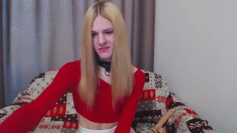 Snapshot of blaire_18 chatting on 01.03.25 blaire 18 online show from 01.03.25