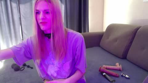 Snapshot of blaire_18 chatting on 03.07.25 blaire 18 online show from 03.07.25