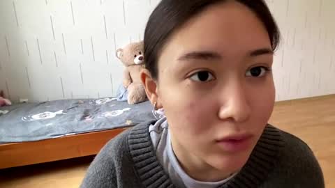Mila online show from 04.23.26