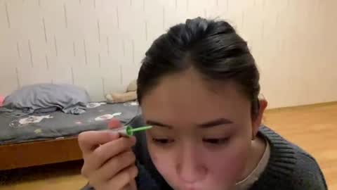 Mila online show from 04.28.26