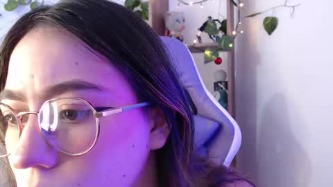   online show from 02.10.25