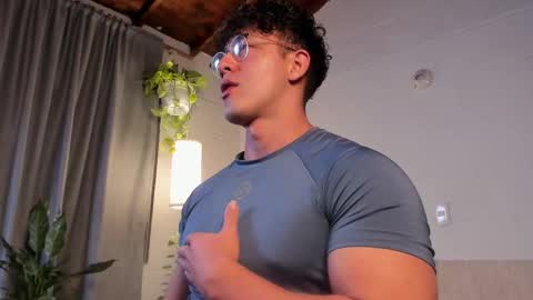 Blake Levi  Independent Model online show from 02.22.25