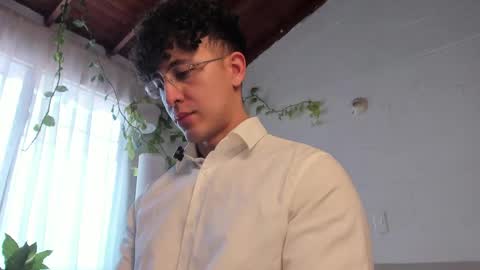 Blake Levi  Independent Model online show from 04.27.26