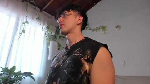 Blake Levi  Independent Model online show from 04.30.26