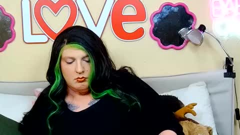 Blakely Morningstar   online show from 03.02.26