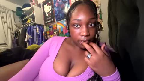 Snapshot of blasiangyal chatting on 08.06.26 blasiangyal online show from 08.06.26