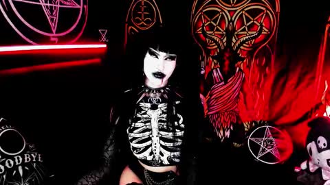 Snapshot of blasphemiangxrl chatting on 02.21.26 online show from 02.21.26