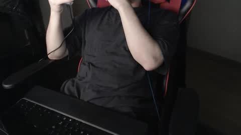 Snapshot of blasterkev chatting on 04.07.26 Kev online show from 04.07.26