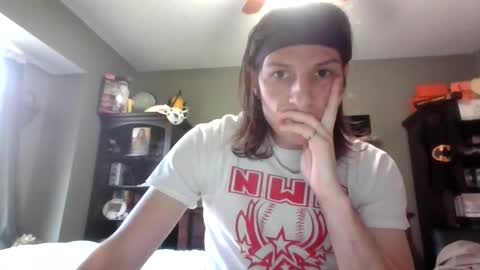 Snapshot of blazeentertainment2025 chatting on 11.17.25 blazeentertainment2025 online show from 11.17.25